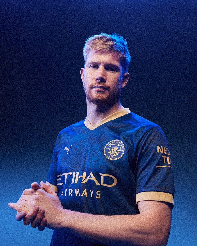 半场战报：科隆0-0圣保利